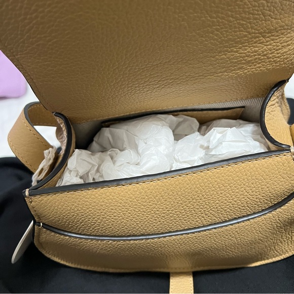 SOLD SOLD Marci Small Saddle Bag ( soft tan) brand new with tag and dust bag - Picture 2 of 7